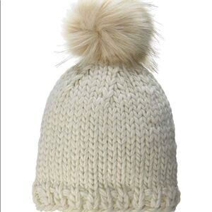 Echo Chunky Knit Beanie